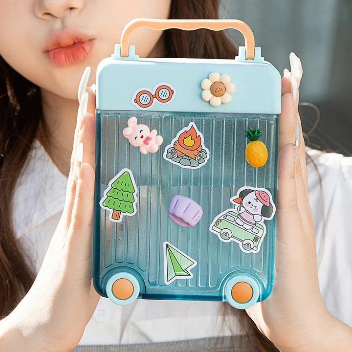 Cute Suitcase Straw Water Bottle, 450ml Plastic Water Cup with Straw Briefcase Shape Kids Water Bottle, Portable Drinking Cup for Girls Boys School, Easy to Carry Sports Bottles for Girls and Boys Cute Suitcase Straw Water Bottle, 450ml Plastic Water Cup with Straw Briefcase Shape Kids Water Bottle, Portable Drinking Cup for Girls Boys School, Easy to Carry Sports Bottles for Girls and Boys
